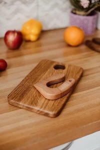 Wooden Little Sous Chef's Real Kitchen Tools Kitchen Set with Montessori Knife and Cutting Board, Mortar and Pestle, Wooden Citrus Fruit Juicer - Image 4